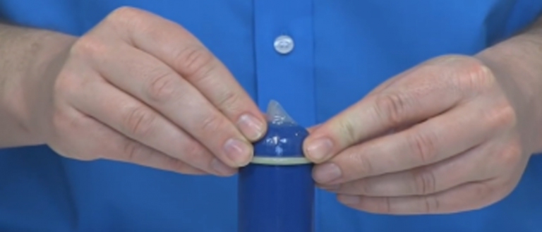 Anwendungstipps: So ziehst Du ein Kondom richtig an – Kondomberater.de